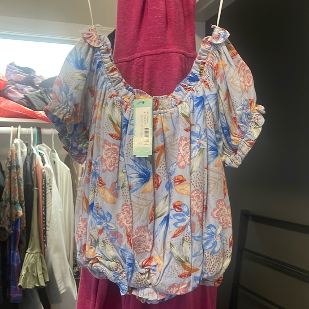 Blouse from dee elly floral and very good quality